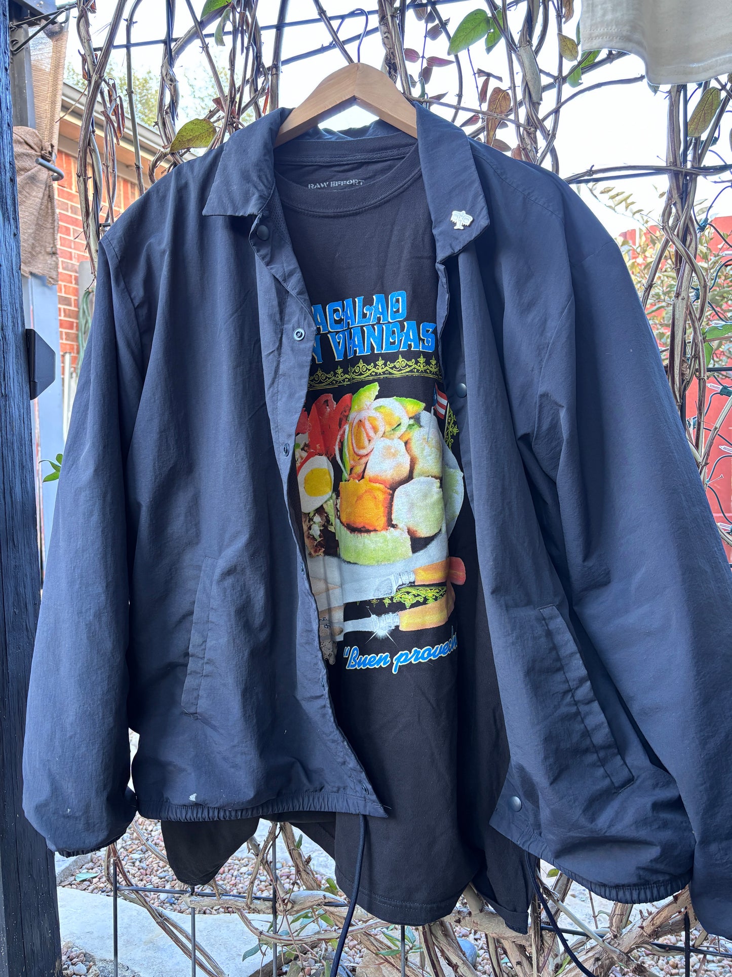 Bacalao con Viandas Tee - Boricua Folklore Collection